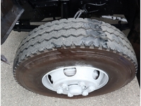 UDトラックスコンドルダンプ・クレーン付中型（4t）[写真33]