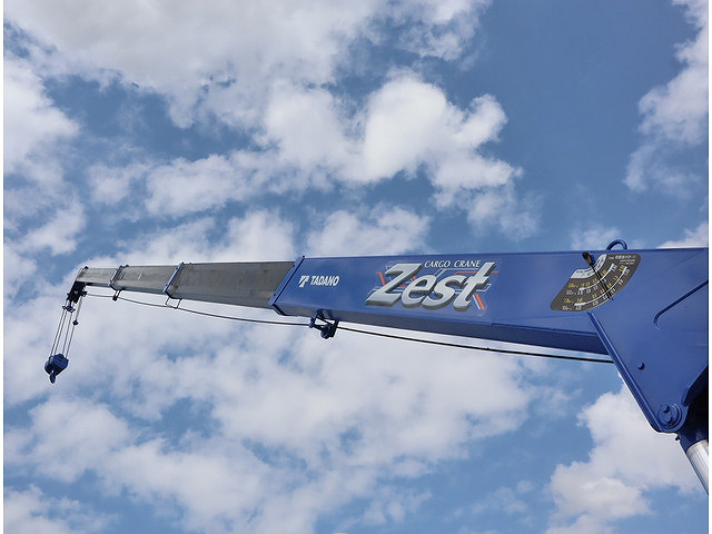 UDトラックスコンドルダンプ・クレーン付中型（4t）[写真06]