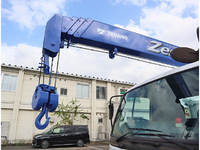 UDトラックスコンドルダンプ・クレーン付中型（4t）[写真07]