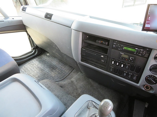 三菱ふそうファイターアルミブロック増トン（6t・8t）[写真12]