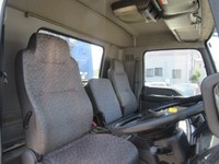 いすゞフォワードパッカー車（塵芥車）中型（4t）[写真12]