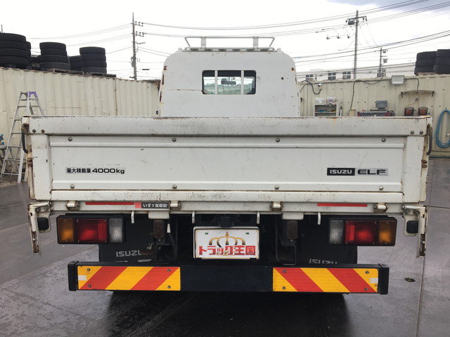 いすゞエルフ平ボディ小型（2t・3t）[写真11]