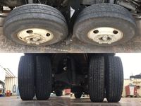 いすゞエルフ平ボディ小型（2t・3t）[写真17]