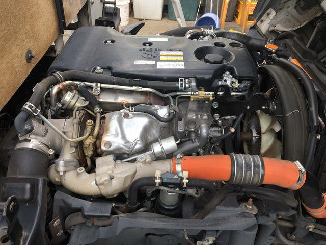 いすゞエルフ平ボディ小型（2t・3t）[写真22]