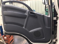 いすゞエルフ平ボディ小型（2t・3t）[写真24]