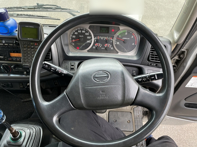 日野レンジャーアルミブロック中型（4t）[写真20]