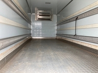 UDトラックスコンドル冷凍車（冷蔵車）増トン（6t・8t）[写真10]
