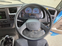 UDトラックスコンドル冷凍車（冷蔵車）増トン（6t・8t）[写真13]