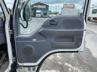 いすゞエルフ平ボディ小型（2t・3t）[写真28]