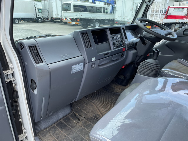 いすゞエルフ平ボディ小型（2t・3t）[写真33]