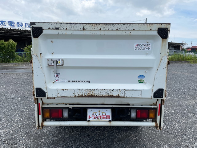 いすゞエルフ平ボディ小型（2t・3t）[写真08]