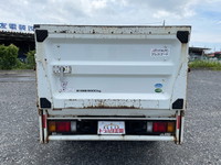 いすゞエルフ平ボディ小型（2t・3t）[写真08]