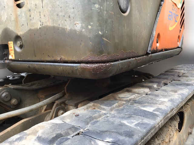 日立ミニユンボ（ミニバックホー）[写真13]