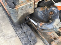 日立ミニユンボ（ミニバックホー）[写真06]