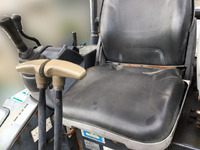 日立ミニユンボ（ミニバックホー）[写真07]