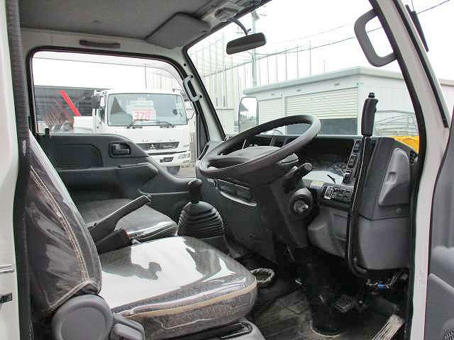 いすゞエルフダンプ・クレーン付小型（2t・3t）[写真17]