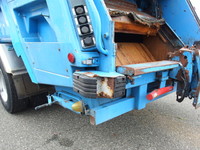 いすゞエルフパッカー車（塵芥車）小型（2t・3t）[写真14]