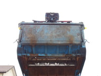 いすゞエルフパッカー車（塵芥車）小型（2t・3t）[写真17]