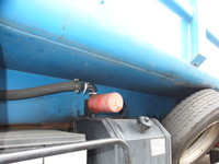 いすゞエルフパッカー車（塵芥車）小型（2t・3t）[写真05]