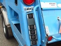 いすゞエルフパッカー車（塵芥車）小型（2t・3t）[写真08]
