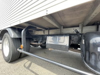 いすゞエルフアルミバン小型（2t・3t）[写真15]