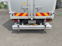 いすゞエルフアルミバン小型（2t・3t）[写真08]