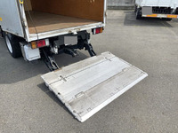 いすゞエルフアルミバン小型（2t・3t）[写真09]