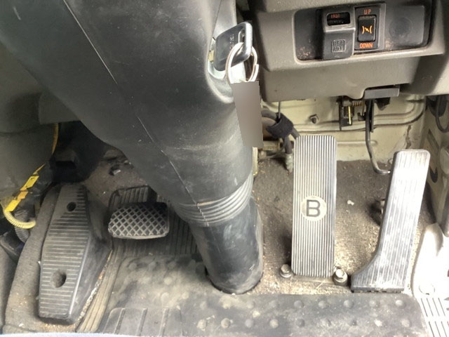 いすゞフォワードアルミウイング中型（4t）[写真23]