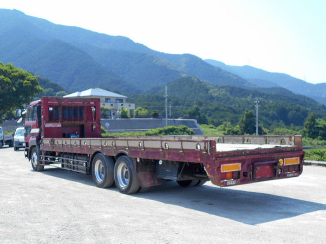 UDトラックスビッグサムセルフローダー大型（10t）[写真03]