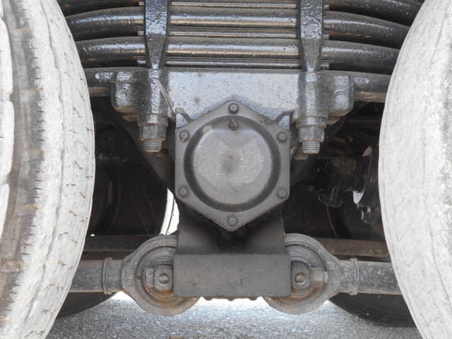 UDトラックスビッグサムセルフローダー大型（10t）[写真05]