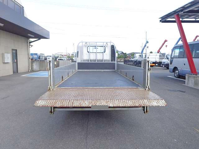 いすゞエルフアルミブロック小型（2t・3t）[写真08]