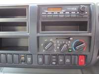 日野デュトロアルミバン小型（2t・3t）[写真10]