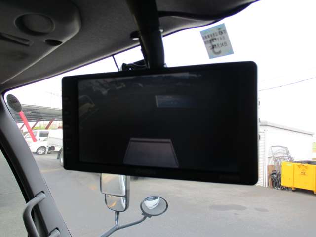 日野デュトロアルミバン小型（2t・3t）[写真11]