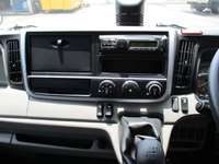 三菱ふそうキャンターダブルキャブ（Wキャブ）小型（2t・3t）[写真10]