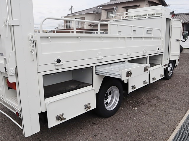 トヨタダイナ高所作業車小型（2t・3t）[写真12]