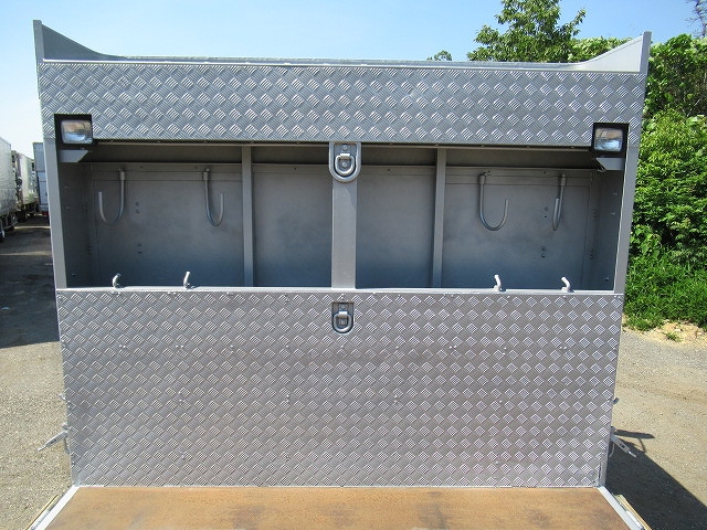 三菱ふそうファイターアルミブロック増トン（6t・8t）[写真12]