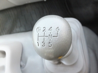 日野デュトロパネルバン小型（2t・3t）[写真13]