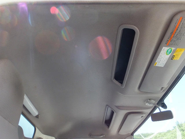 日野デュトロパネルバン小型（2t・3t）[写真18]