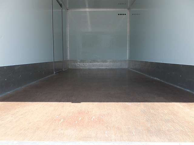 日野デュトロパネルバン小型（2t・3t）[写真19]