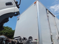 日野デュトロパネルバン小型（2t・3t）[写真29]