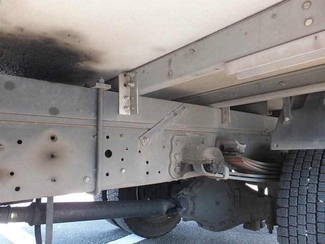 日野デュトロパネルバン小型（2t・3t）[写真35]