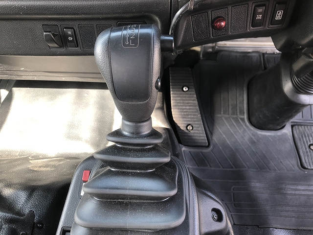 日野レンジャークレーン4段中型（4t）[写真31]