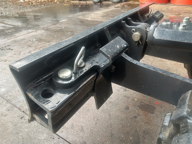 ヤンマーミニユンボ（ミニバックホー）[写真32]