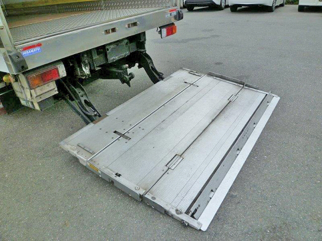 日野デュトロ冷凍車（冷蔵車）小型（2t・3t）[写真21]