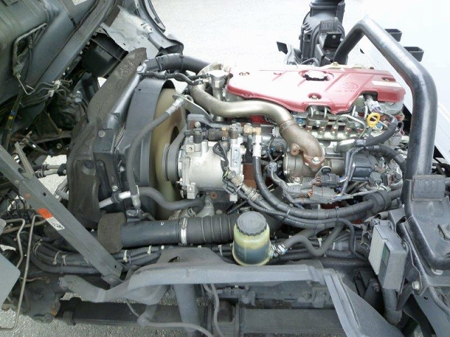 日野デュトロ冷凍車（冷蔵車）小型（2t・3t）[写真27]