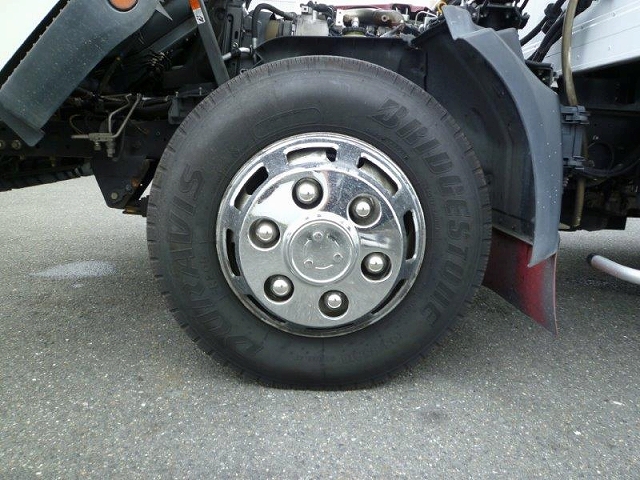 日野デュトロ冷凍車（冷蔵車）小型（2t・3t）[写真31]