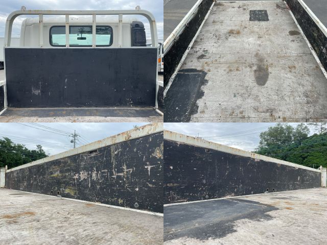 日野デュトロ平ボディ小型（2t・3t）[写真13]