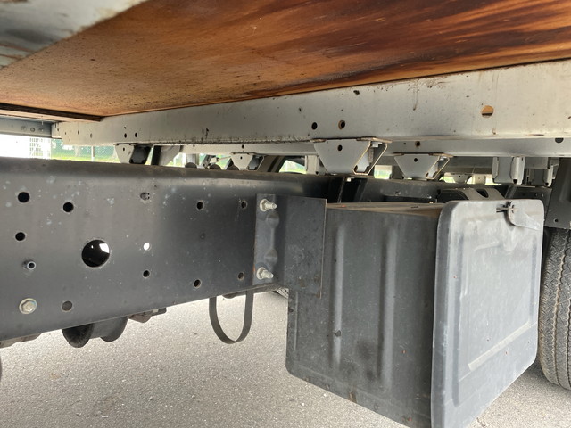 日野デュトロ平ボディ小型（2t・3t）[写真21]