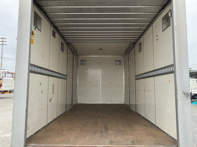 日産アトラスアルミバン小型（2t・3t）[写真13]