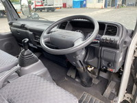 日産アトラスアルミバン小型（2t・3t）[写真31]